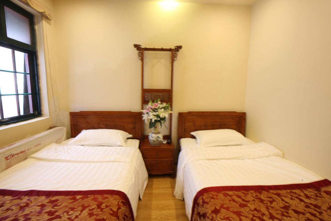 Beijing Yue Bin Ge Courtyard Hotel Exterior photo